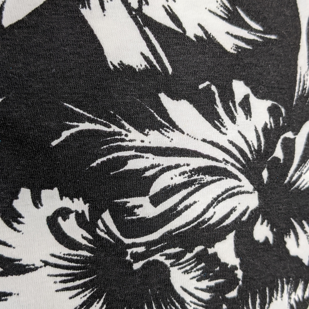 Dingolay EUC floral 2 Piece skirt set crop tie top small Barbados black white - Picture 7 of 16